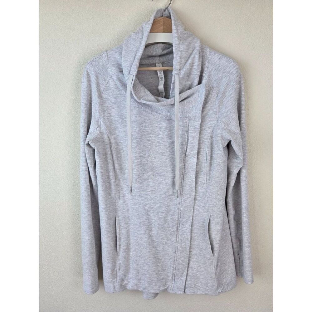 Lululemon Coast Easy Wrap Size 8 Heathered Core Ultra Light Grey Modal Long Yoga